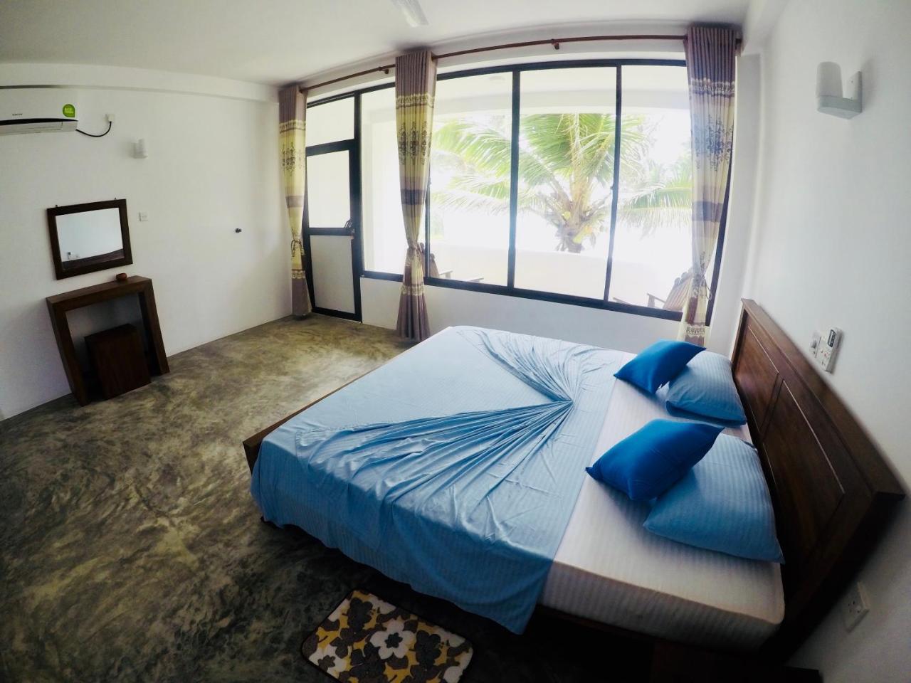 Moon Bridge Beach Resort マータラ エクステリア 写真